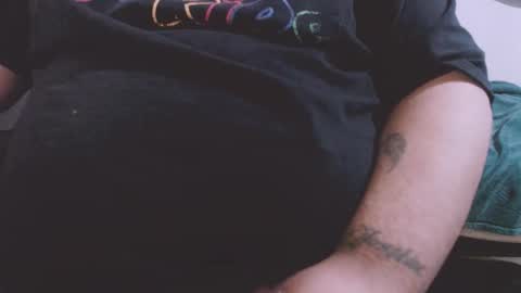 Snapshot of lvcifer_ chatting on 11-26-25, 11:06 ayoo online show from 11-26-25, 11:06