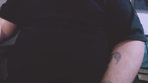 Snapshot of lvcifer_ chatting on 11-27-25, 11:23 ayoo online show from 11-27-25, 11:23