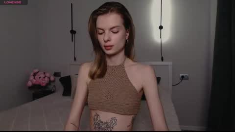 ly lydia online show from 02-19-25, 03:50