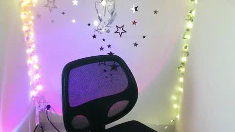 Snapshot of lya_ch chatting on 05-22-26, 10:59 Call me Lia online show from 05-22-26, 10:59