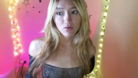 Snapshot of lya_ch chatting on 06-19-26, 10:57 Call me Lia online show from 06-19-26, 10:57