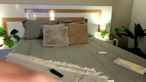 Snapshot of lyahaven chatting on 05-09-26, 11:21 Lya Haven online show from 05-09-26, 11:21