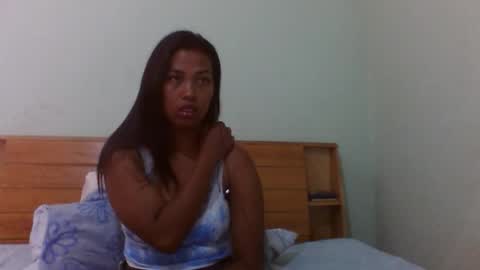 lycia01 online show from 04-23-26, 07:09