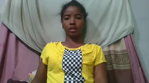 lydie856696 online show from 05-02-26, 02:38