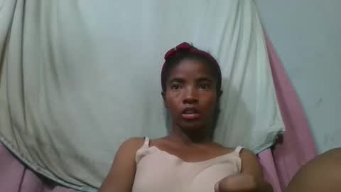 lydie856696 online show from 05-12-26, 04:15