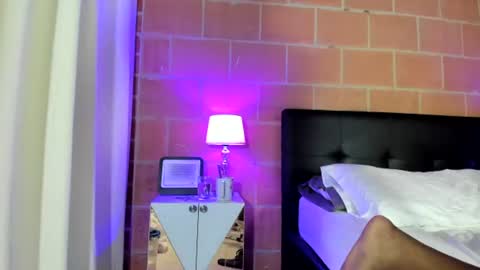 lyeah online show from 07-08-26, 02:05
