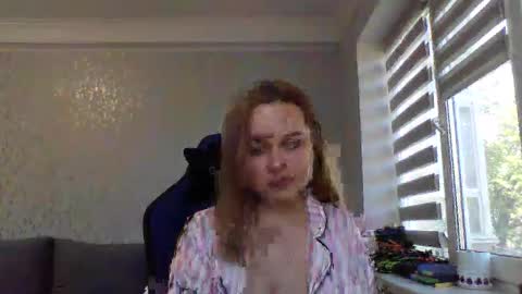 Tina online show from 05-05-26, 08:22
