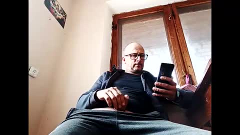 Snapshot of lyelik chatting on 03-06-25, 07:25 Alex online show from 03-06-25, 07:25