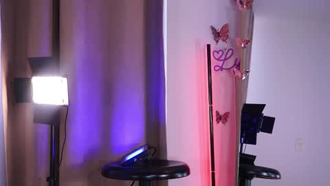 Lyhana Lee online show from 03-12-26, 06:36