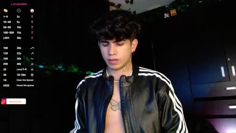 Lyle Bennett Freelance Model online show from 12-19-24, 02:57