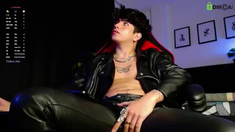 Lyle Bennett Freelance Model online show from 02-21-26, 10:22