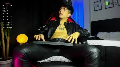Snapshot of lylebennett_ chatting on 05-31-26, 06:09 Lyle Bennett Freelance Model online show from 05-31-26, 06:09