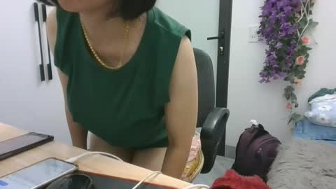 lyli_99 online show from 11-22-25, 05:17
