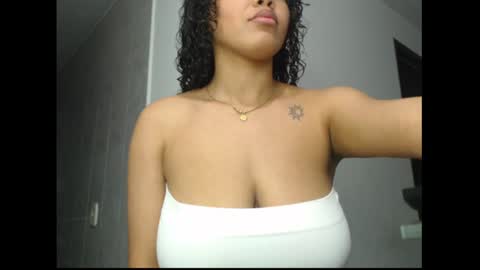 Snapshot of lylii_evans chatting on 01-15-25, 03:33 lylii_evans online show from 01-15-25, 03:33