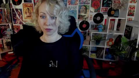 Lylith Skye NO NUDE model online show from 01-03-25, 08:21