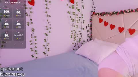 Lyly   online show from 02-10-26, 05:55