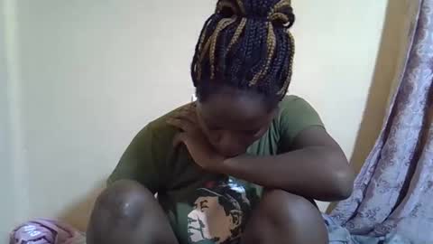 lyn_anna online show from 11-17-25, 11:49