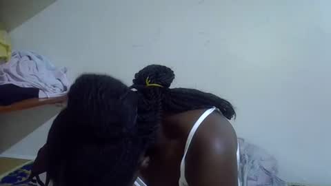 lyn_anna online show from 02-21-26, 02:01