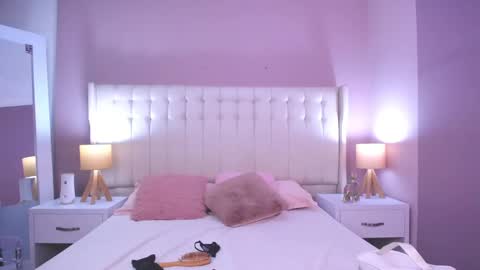 Lyn online show from 02-25-25, 11:19