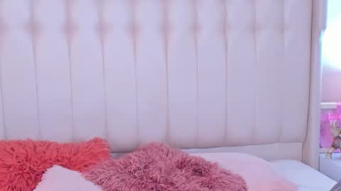 Lyn online show from 11-19-25, 11:10