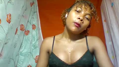 lyndah19 online show from 01-10-26, 09:30