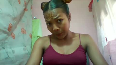 lyndah19 online show from 03-01-26, 09:11