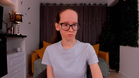 Sara online show from 01-21-25, 07:28