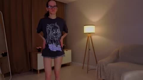 Sara online show from 03-09-26, 04:11