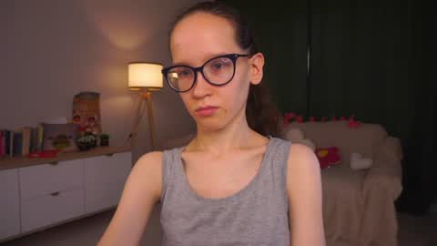 Sara online show from 07-26-26, 04:03