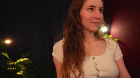 Lynn online show from 10-14-25, 03:29