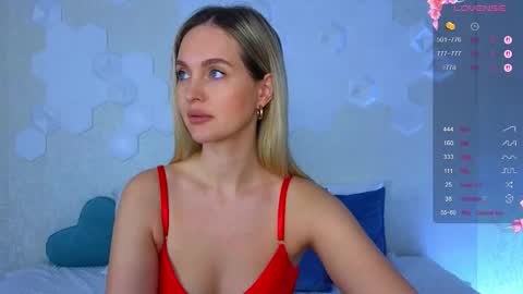 Lana online show from 12-04-25, 04:00