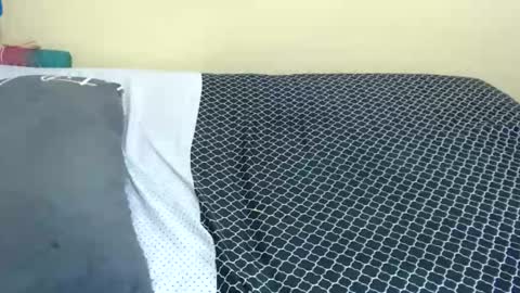 Snapshot of lynnesee chatting on 05-24-26, 05:23 lyenne online show from 05-24-26, 05:23
