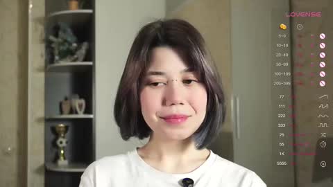 Lola online show from 02-25-25, 05:41