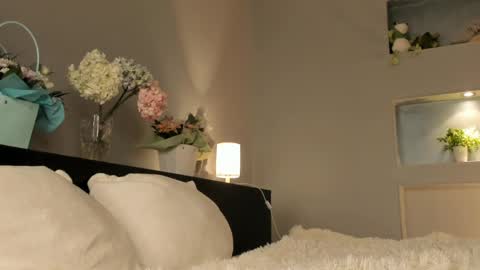 Lola online show from 03-09-25, 06:11