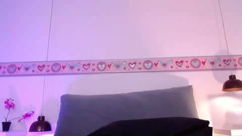 Snapshot of lyra_gh chatting on 12-26-24, 10:52 LYRA online show from 12-26-24, 10:52