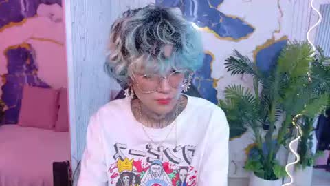 lyra_tay online show from 06-11-26, 12:32