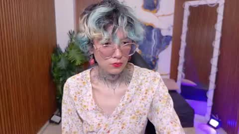 lyra_tay online show from 06-11-26, 07:12