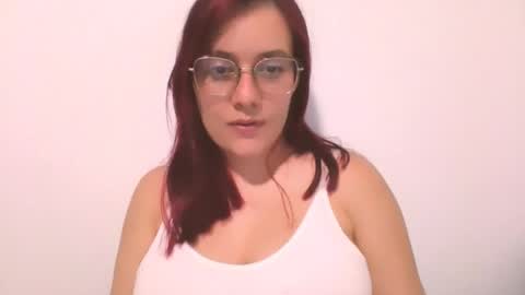 Snapshot of lyracarter chatting on 04-21-26, 11:07 Lyra Carter online show from 04-21-26, 11:07