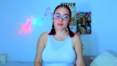 Snapshot of lyracarter chatting on 05-08-26, 05:35 Lyra Carter online show from 05-08-26, 05:35