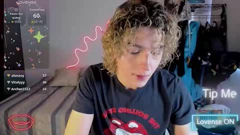 Lyric online show from 11-07-25, 09:37