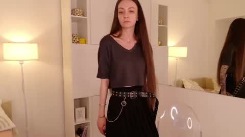 Snapshot of lysandra_loren chatting on 07-15-26, 03:17 lysandra_loren online show from 07-15-26, 03:17