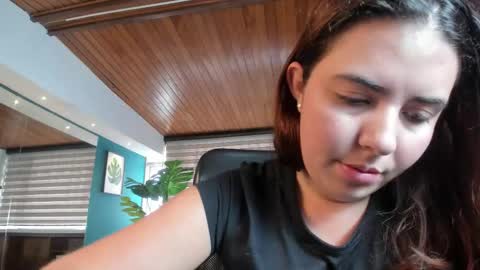 Lyssa  Everyday From 0700 to 1630 Col Time online show from 11-25-25, 01:55