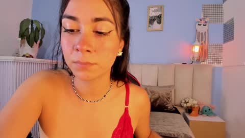 Snapshot of lyzzi_smith01 chatting on 01-24-25, 10:51 Lizzy smith online show from 01-24-25, 10:51