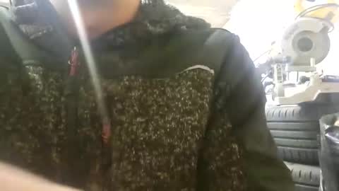 Snapshot of m1guele chatting on 02-09-25, 07:09 Fucklover online show from 02-09-25, 07:09