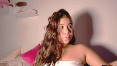 mila online show from 05-01-26, 04:50