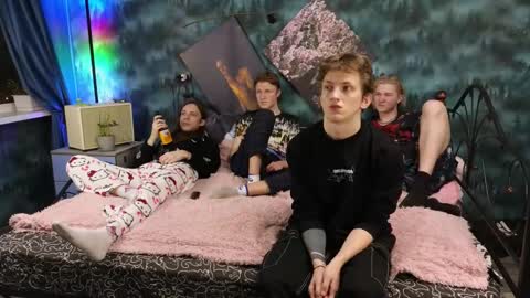 Snapshot of m1shq chatting on 03-09-25, 09:57 m1shq online show from 03-09-25, 09:57