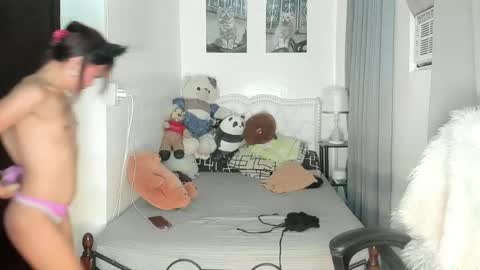 Cutie Yassie online show from 12-29-24, 10:47