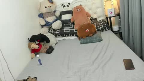 Cutie Yassie online show from 01-25-25, 10:29