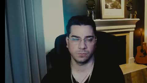 Snapshot of m4ck764561 chatting on 09-16-25, 09:43 m4ck online show from 09-16-25, 09:43