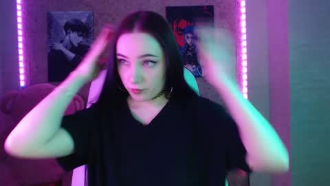 Snapshot of m_e_l_i_s_s_a_ chatting on 11-02-25, 11:40 Melissa online show from 11-02-25, 11:40